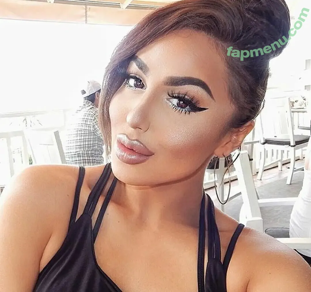 ItsLademi nude photo #0002 (ItsLademi)