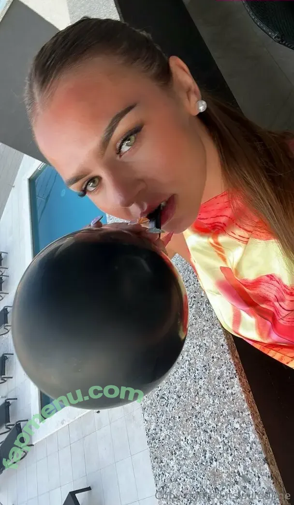 itslaurdunne nude photo #0012 (itslaurendunne)