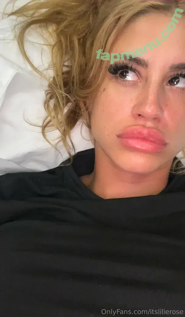 Itslilierose nude photo #0024 (Itslilierose)