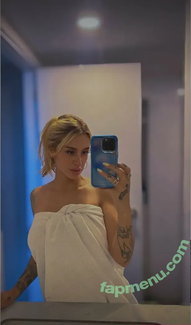 Itslilirose nude photo #0024 (itslilierose)