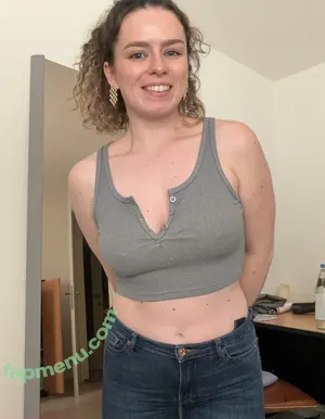 itslinaliciouss / Alina / linaliciouss / reel nude photo #0006