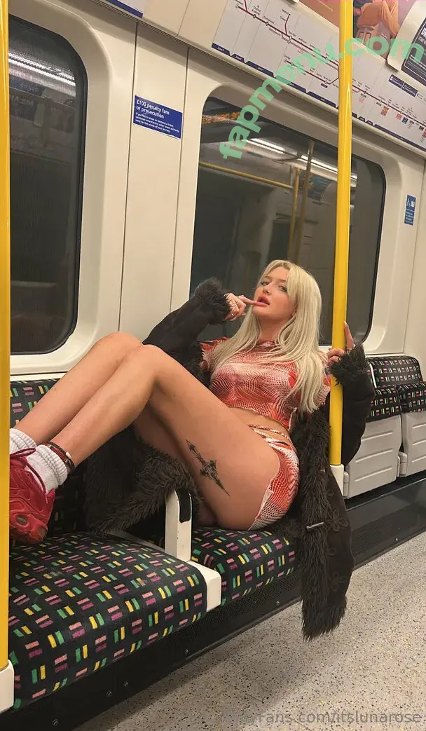 itslunavip nude photo #0007 (secretlunavip)