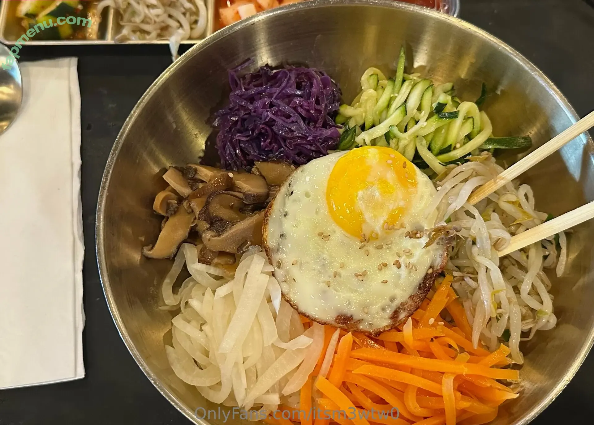 itsm3wtw0 nude photo #0070 (itsm3wtw0)