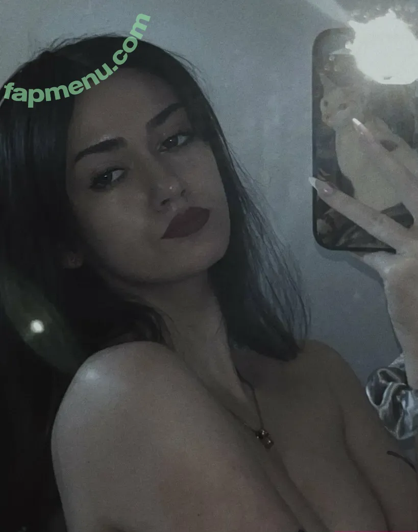 Itsmalic3 nude photo #0021 (Itsmalice)