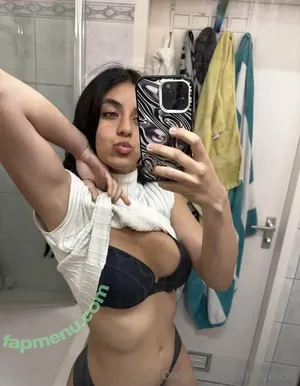itsmariela / itismariela nude photo #0015