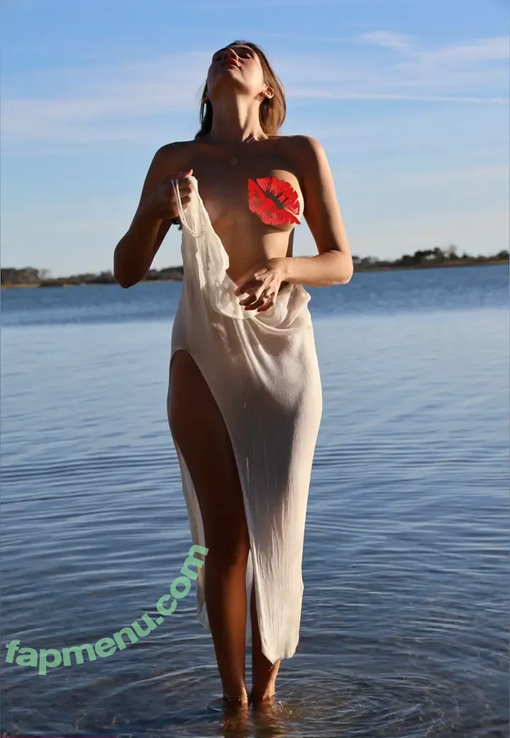 itsmarsworld22 nude photo #0025 (itsmarsworld22official)