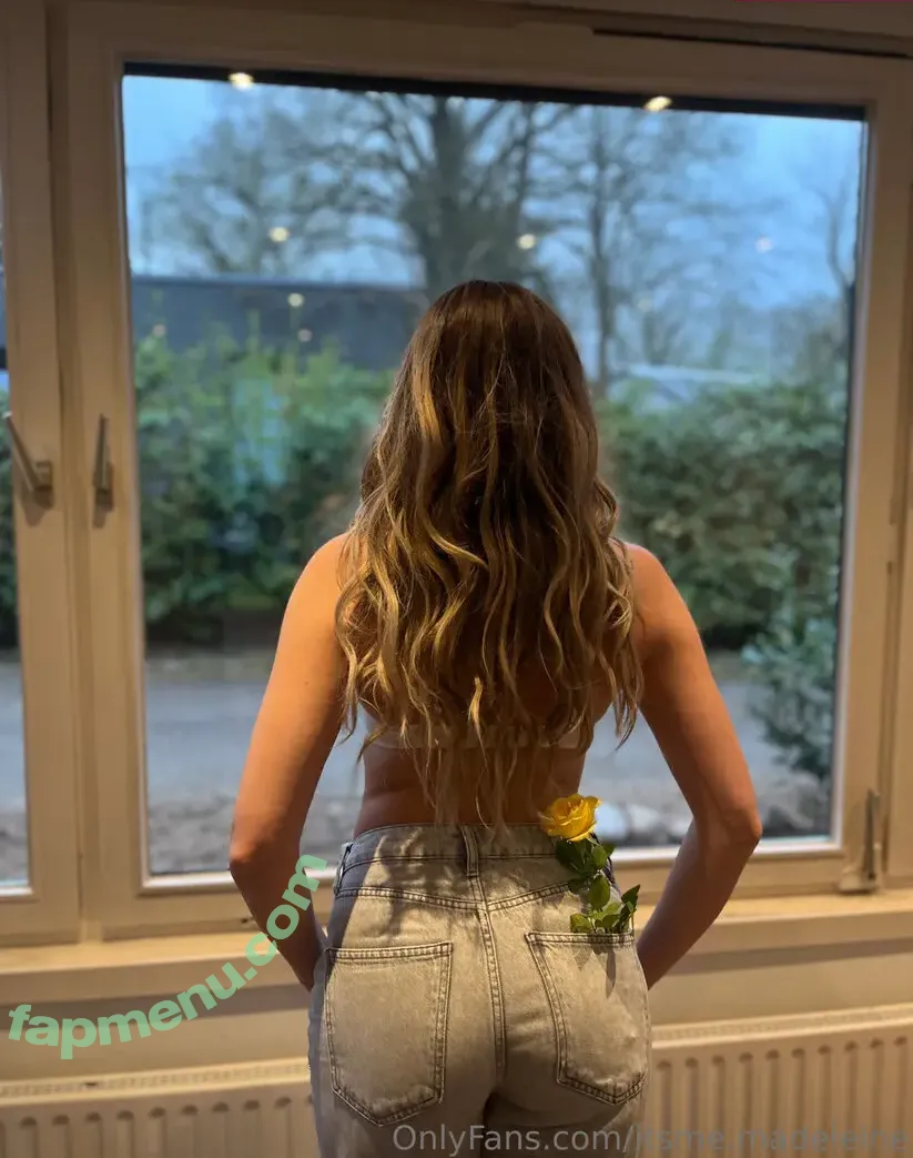 itsme.madeleine nude photo #0029 (itsme.madeleine)