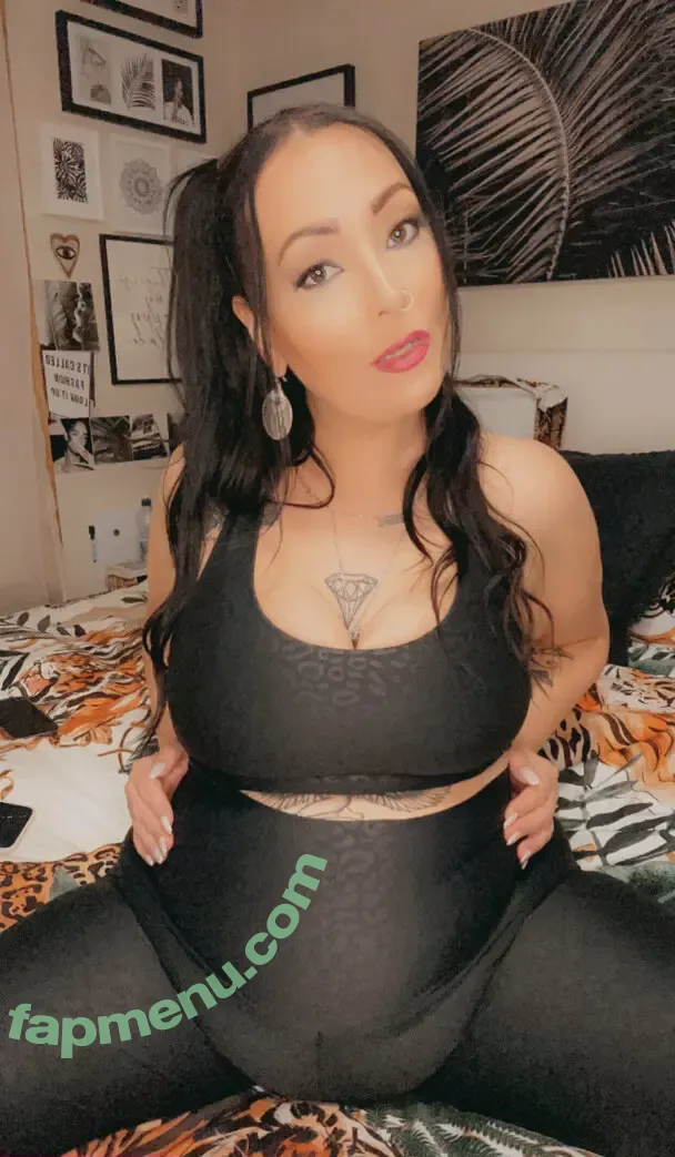 itsme.valirie nude photo #0131 (itsme.valirie)