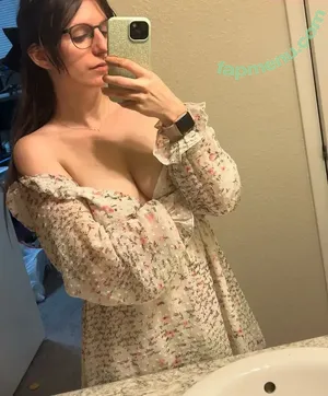 itsmemegalodon / itsmemegalodon_ nude photo #0005