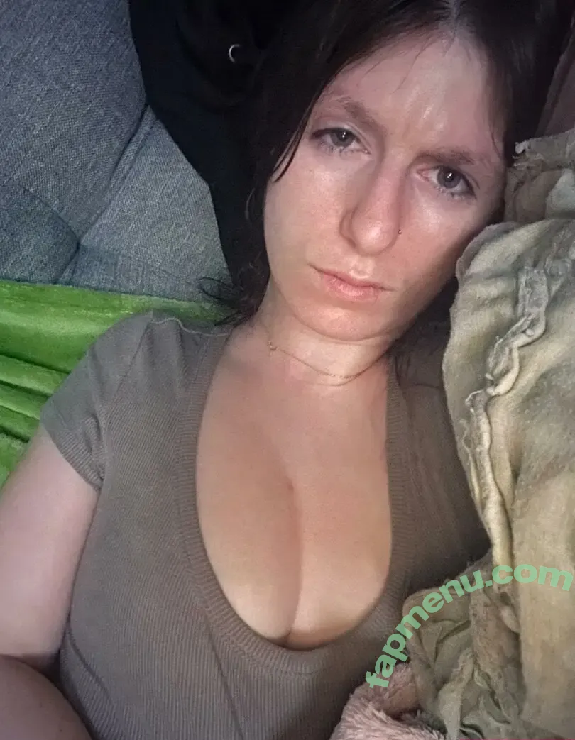 itsmemegalodon nude photo #0004 (itsmemegalodon_)