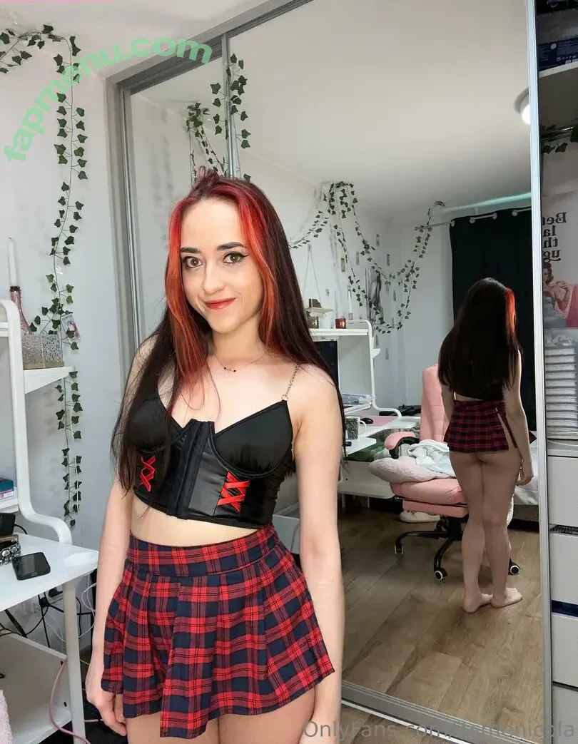 itsmenicola nude photo #0079 (itsmenicola_)