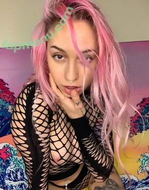 itsmepetite_fun / kawaiisashastorm / petite_fuck / sashafarber1 nude photo #0134