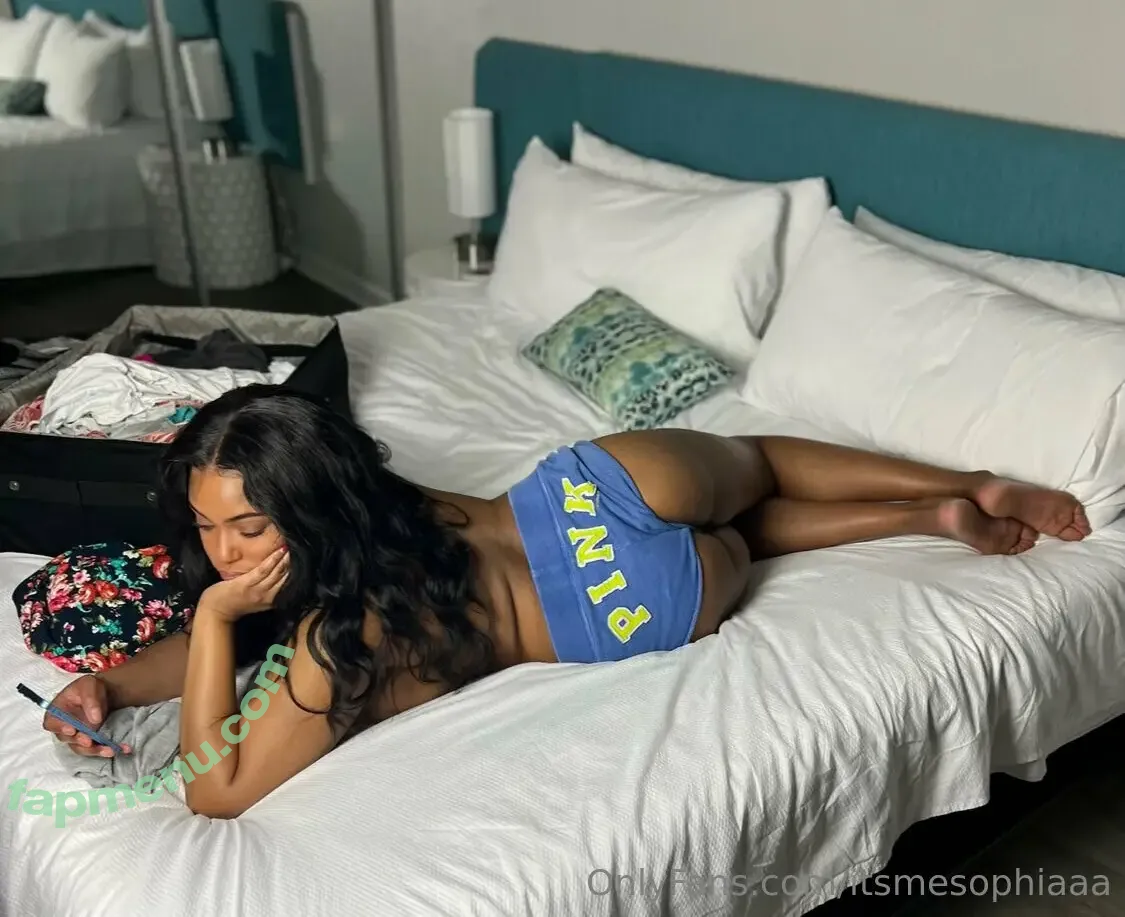 itsmesophiaaa nude photo #0008 (itsme.sofiaaa)