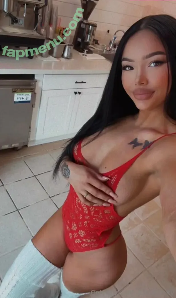 itsmetrinity nude photo #0014 (_.itsmetrinity)