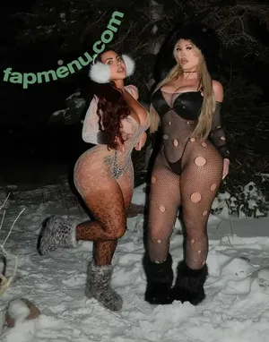 itsmiabrookes / Mia Brookes nude photo #0075