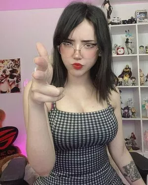 Itsmidna / Mirna Vegas / ashprincessmidna / itsmidnaa nude photo #0085