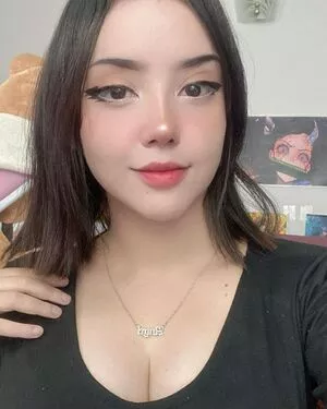 Itsmidna / Mirna Vegas / ashprincessmidna / itsmidnaa nude photo #0097