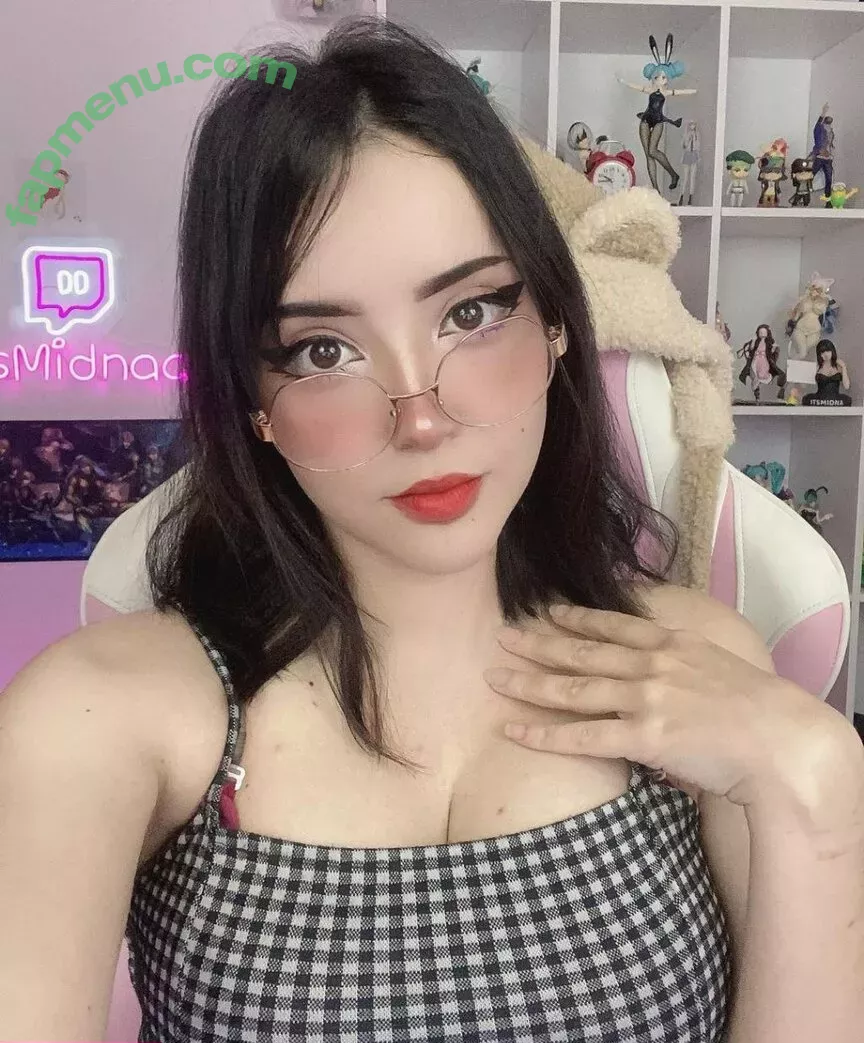 Itsmidna nude photo #0080 (Mirna Vegas / ashprincessmidna / itsmidnaa)