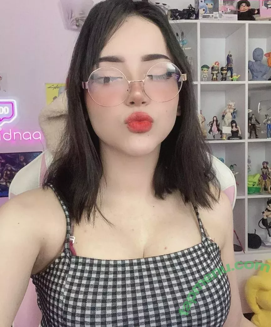Itsmidna nude photo #0081 (Mirna Vegas / ashprincessmidna / itsmidnaa)