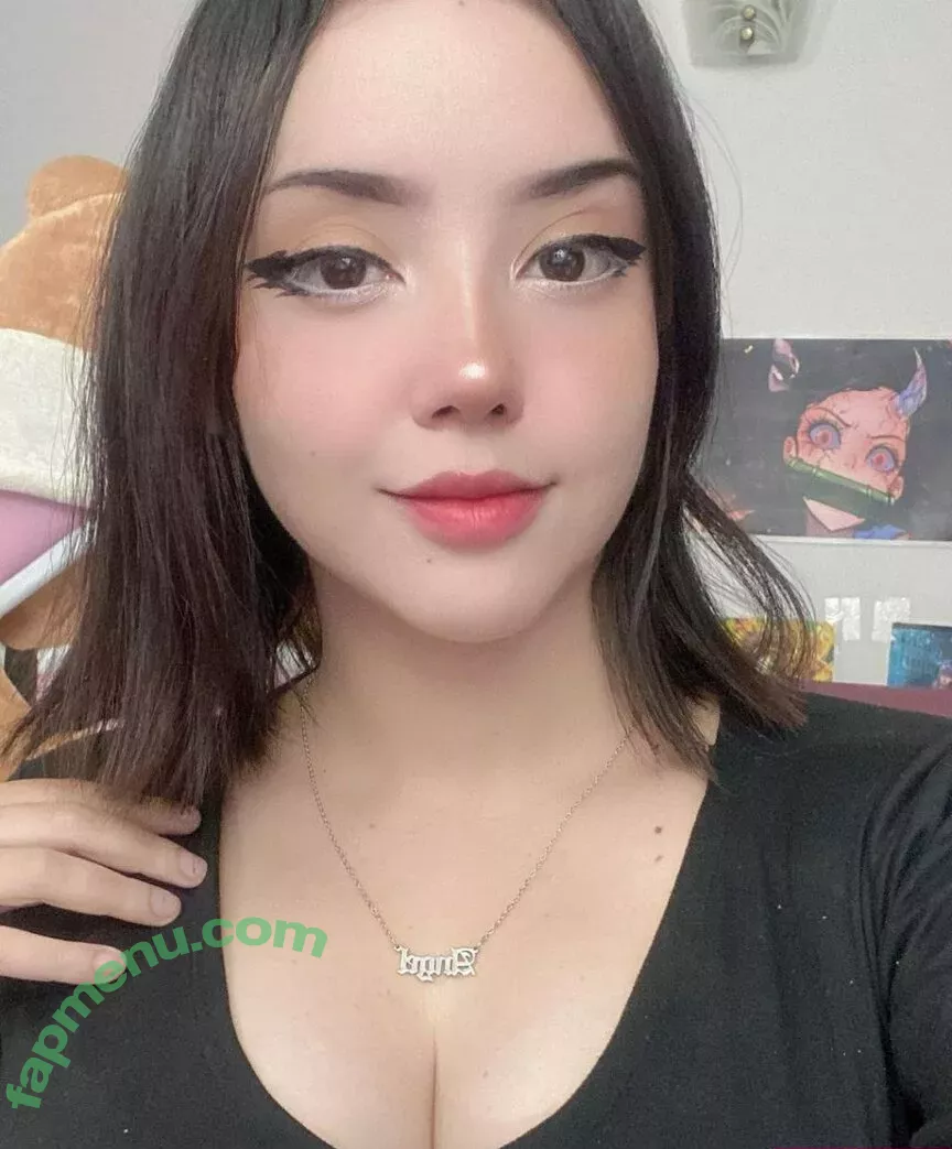 Itsmidna nude photo #0097 (Mirna Vegas / ashprincessmidna / itsmidnaa)