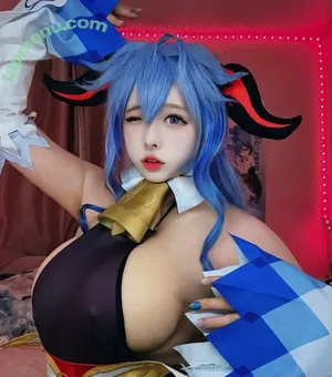 Itsmintychan nude photo #0012