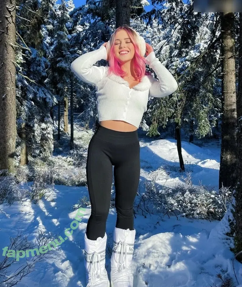 Itsmisabell nude photo #0016 (Itsmisabell)