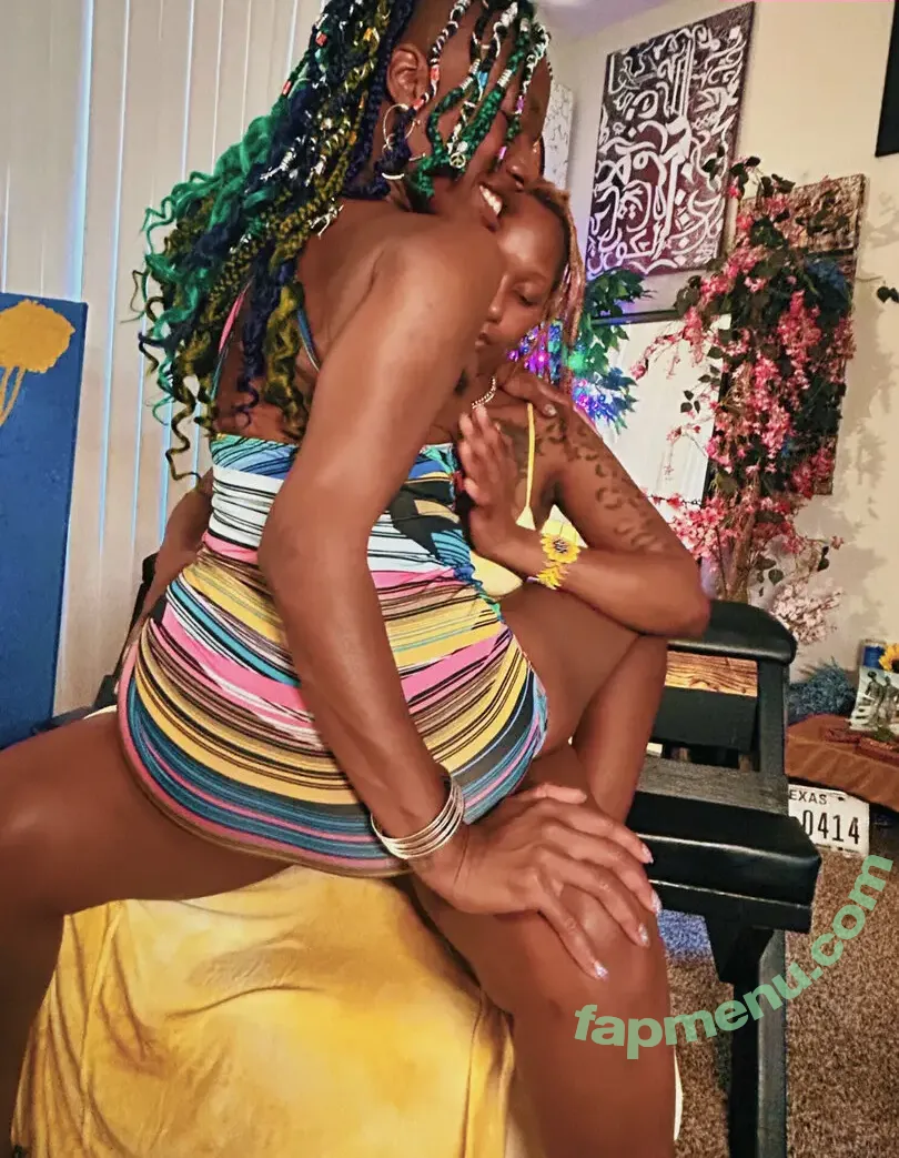 itsmoeduh nude photo #0017 (_itsmoeduh_ / moe booty rayna)