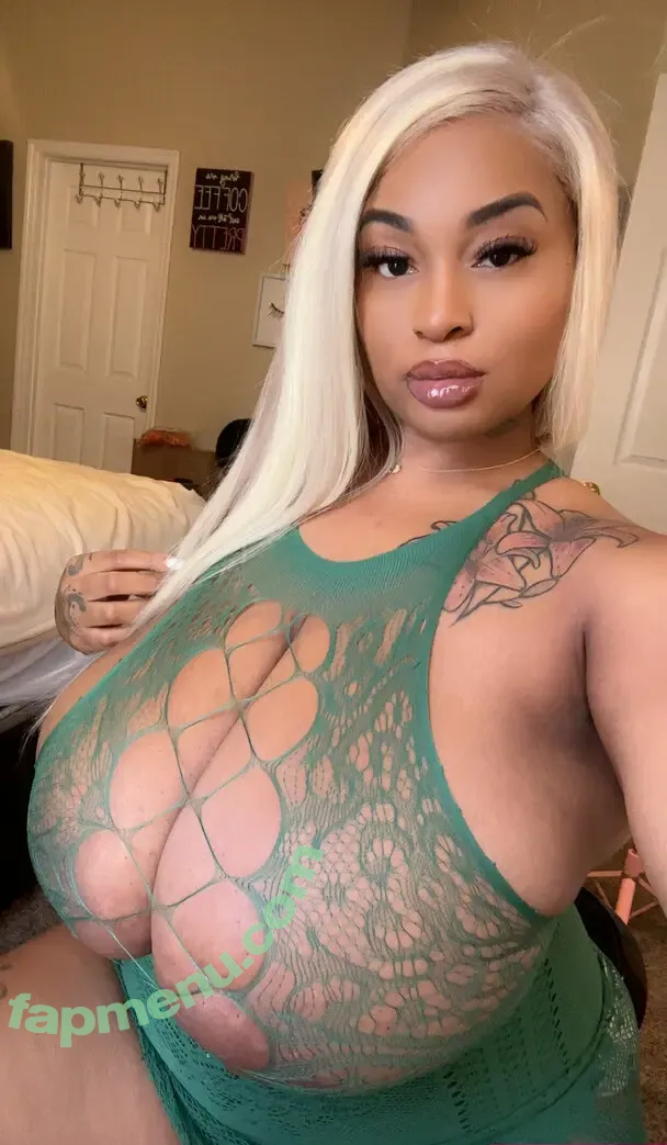 itsnayhoee1 nude photo #0104 (itsnayhoee__)