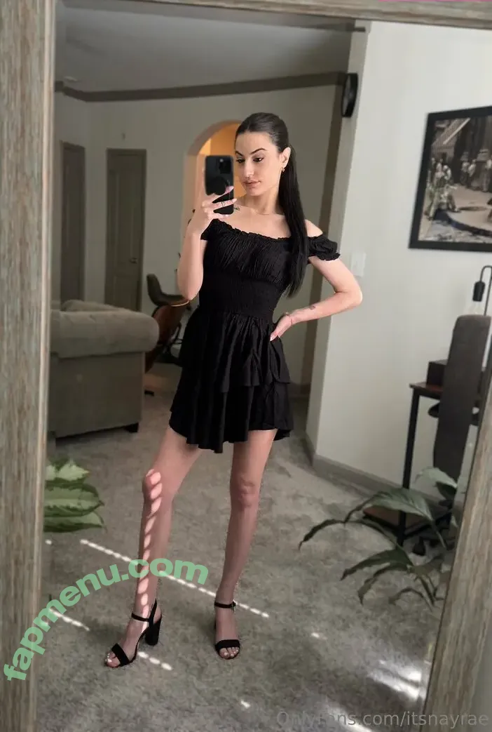itsnayrae nude photo #0002 (itsnayrah)