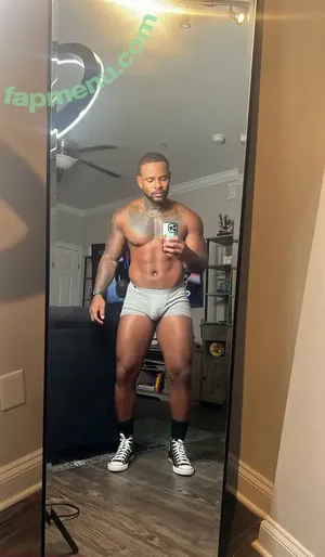 itsofficiallyty / officialjt nude photo #0012
