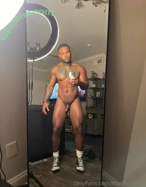 itsofficiallyty / officialjt nude photo #0021