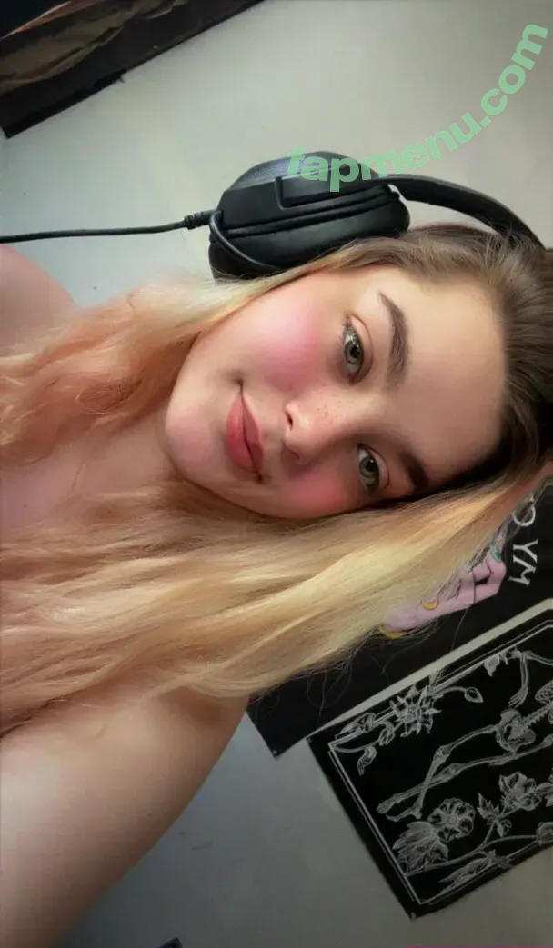 itsonlyalexisss nude photo #0014 (itsonlyalexissss)