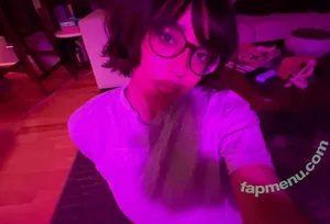 itsqueennovaa / OFTV nude photo #0102