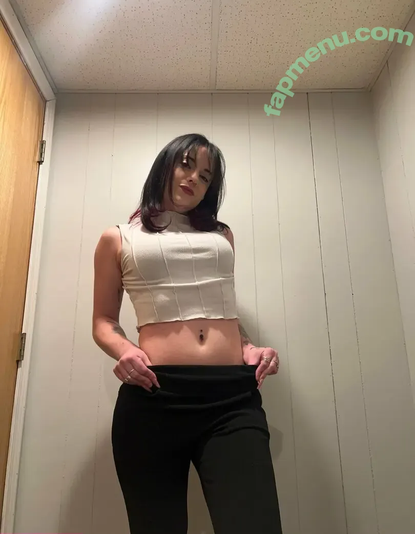 itsrileywoods nude photo #0022 (rileywoods.tv)