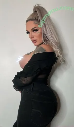  nude photo #0005
