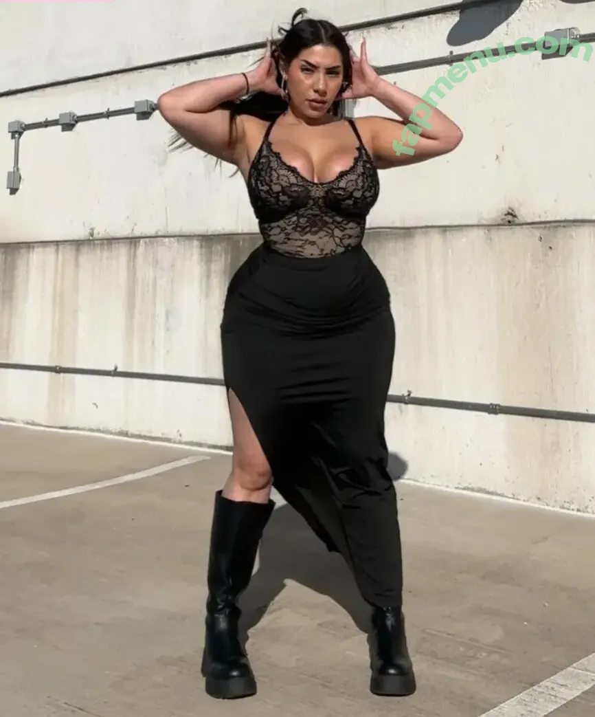 itssarapr nude photo #0152 (itssarapr)