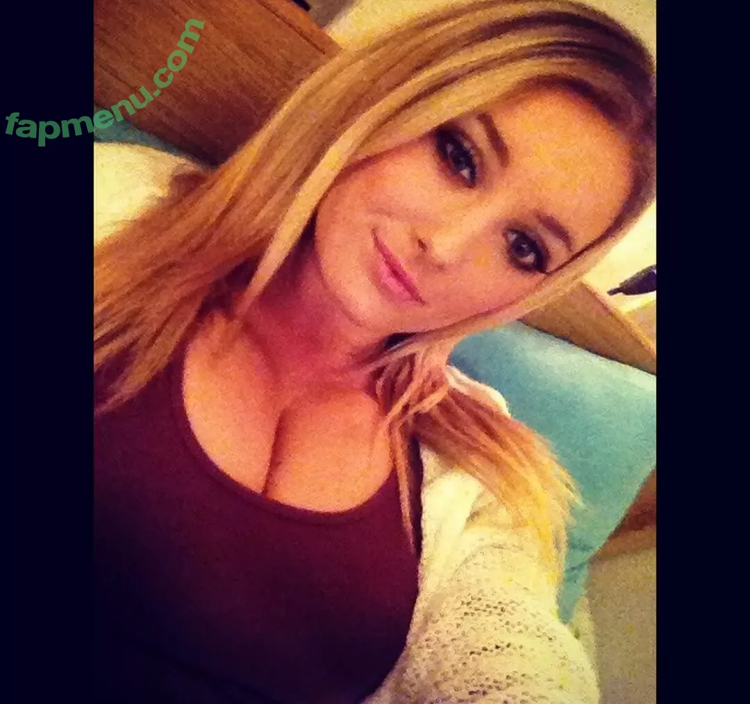 itssbriibitchh nude photo #0012 (slimthickbrifree)