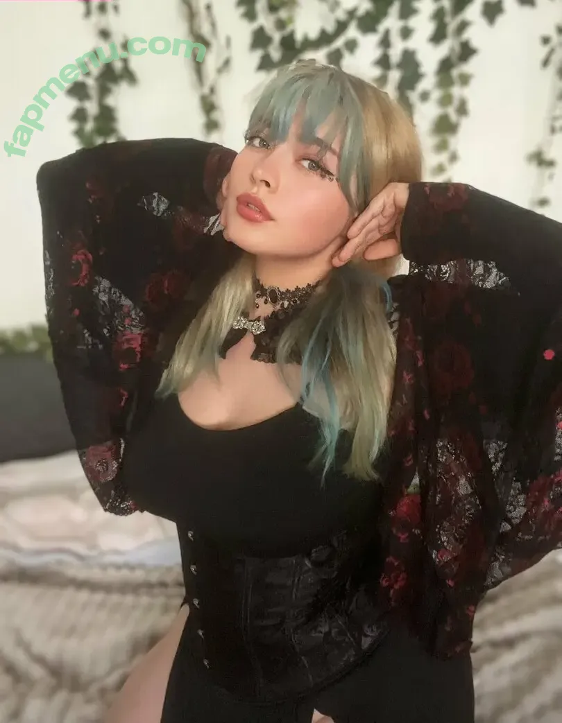 Itsschmolli nude photo #0109 (smallleaf)