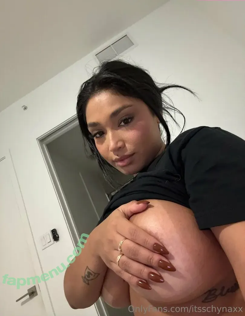 itsschynaxx nude photo #0053 (itsschynaxx)