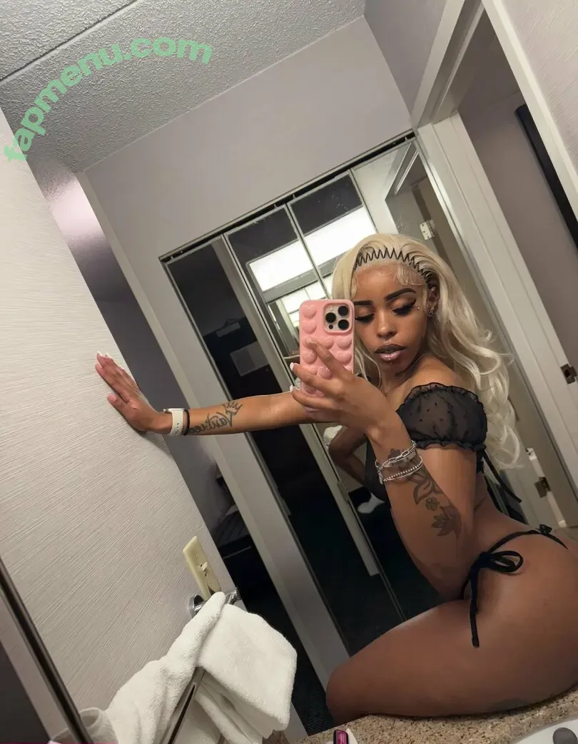 Itsscinnamon nude photo #0021 (Cyn304_ / Tallywally)