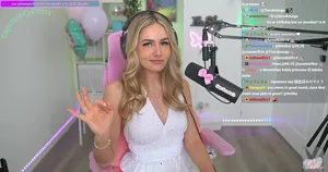 itsSky / itsSkyLOL nude photo #0100