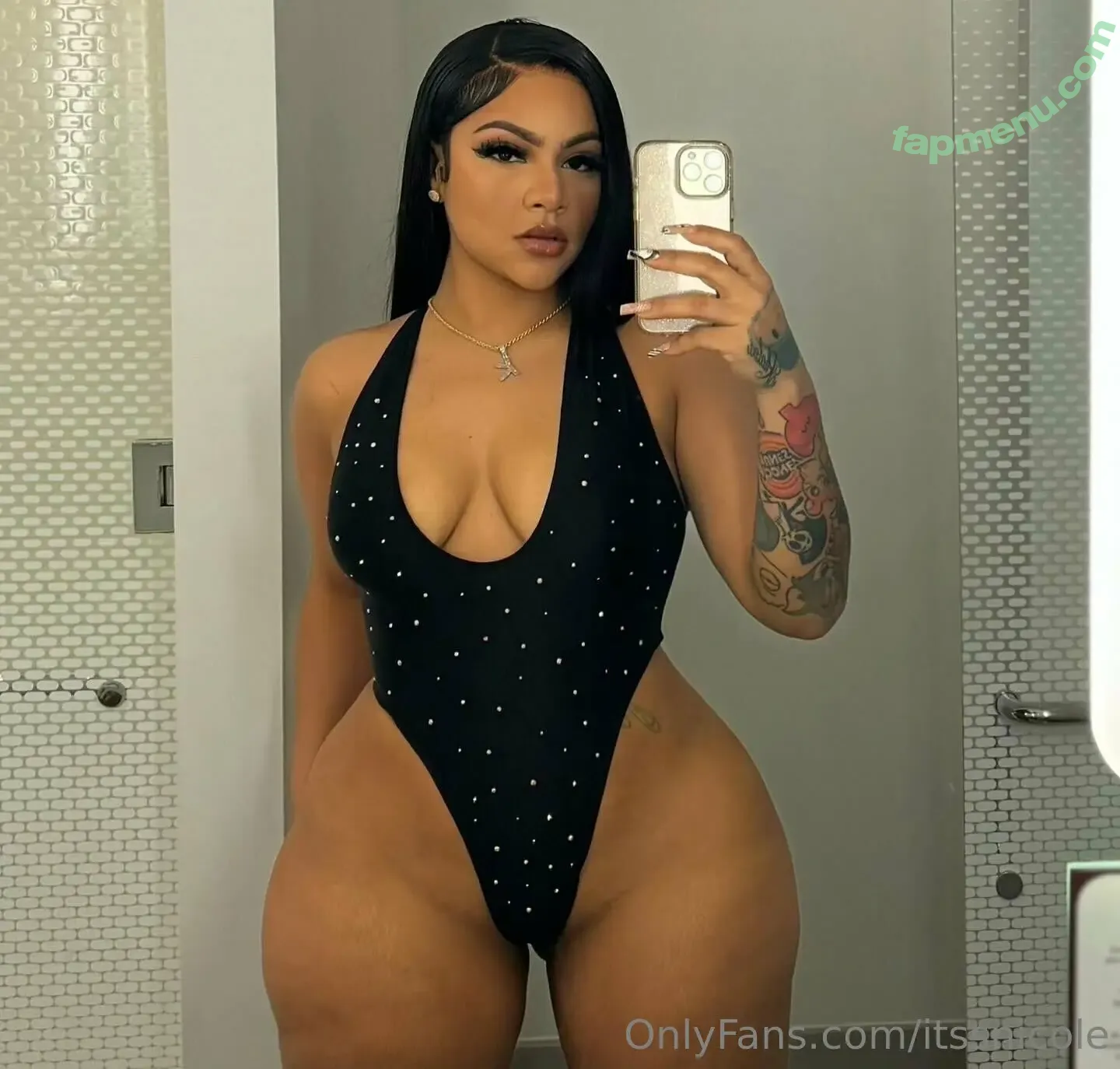 itssnicole nude photo #0043 (itssnicole___)
