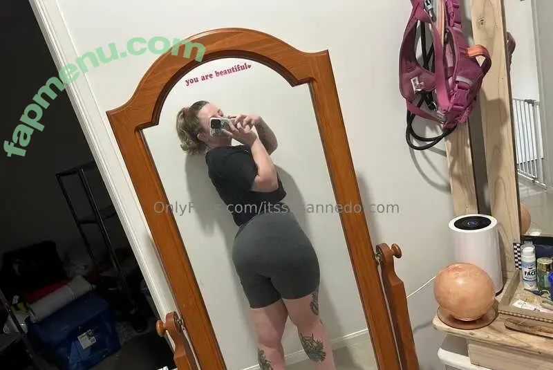 itssusannedotcom nude photo #0055 (itslaurendotcom)