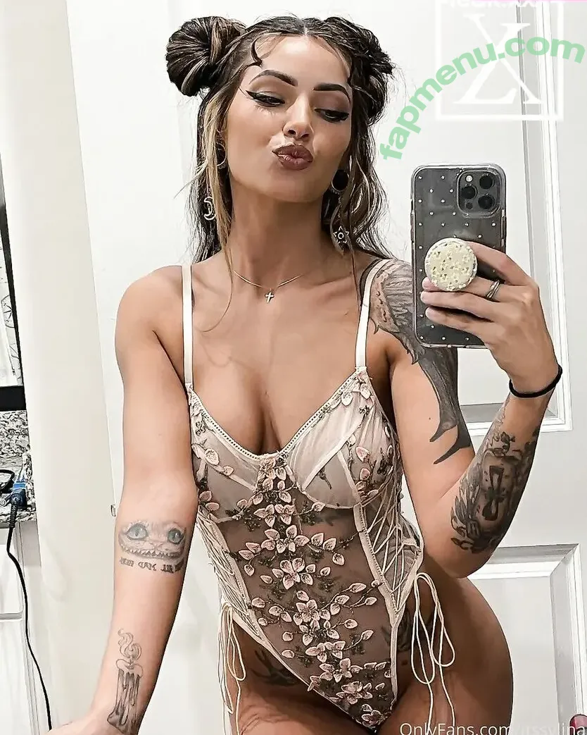 Itssylina nude photo #0004 (Itssylina)