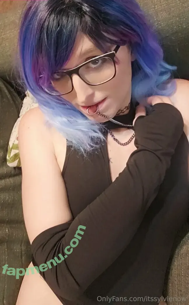 itssylvienow nude photo #0023 (itssylvienow)