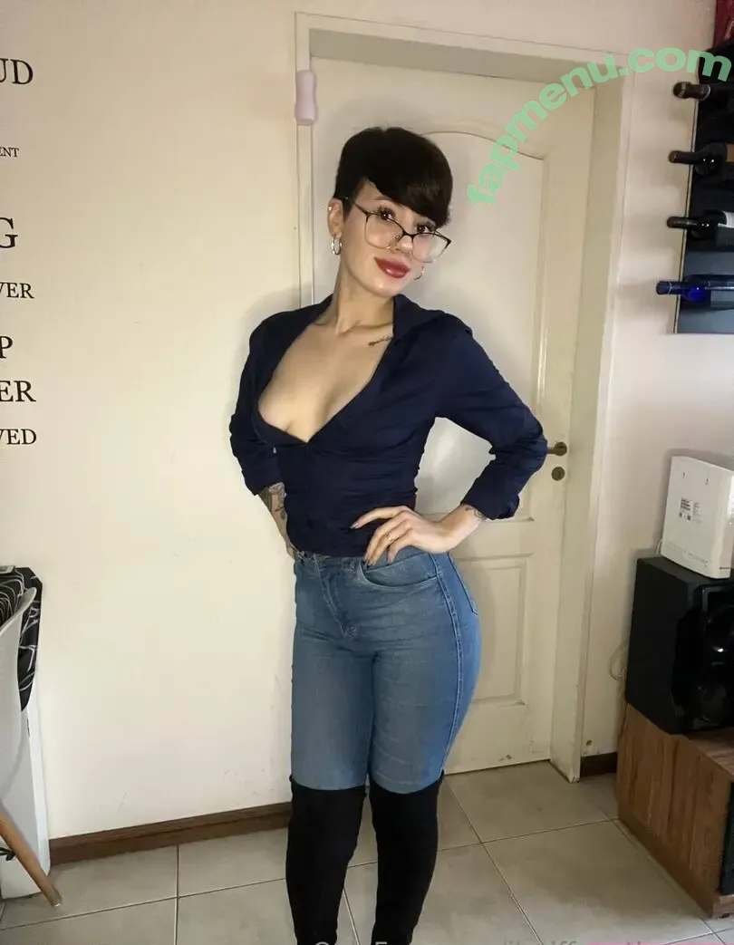 itstiffanythomas nude photo #0009 (itstiffanythomas)