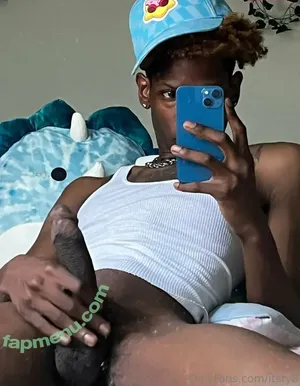  nude photo #0005