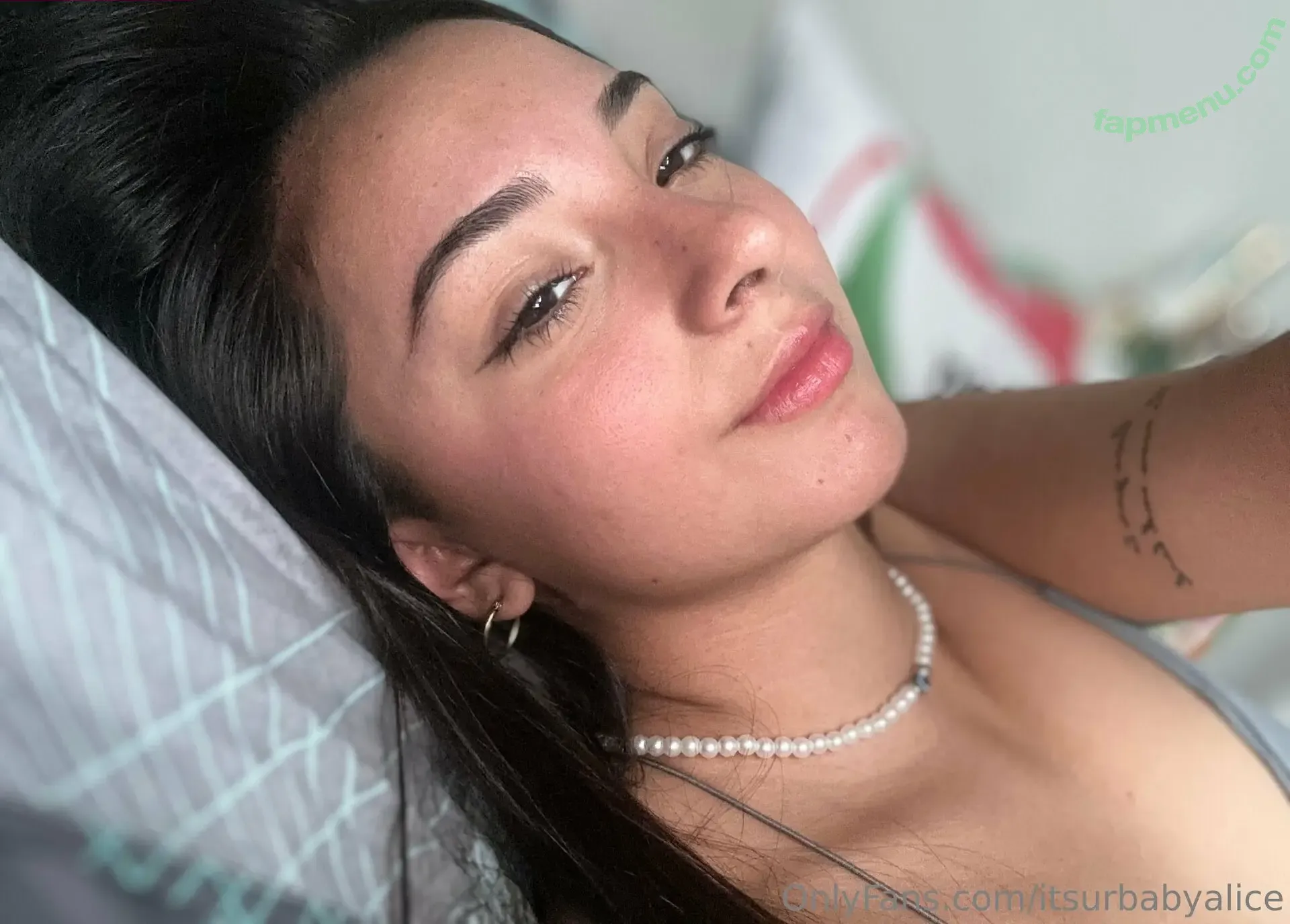 itsurbabyalice nude photo #0072 (misslicibaby)