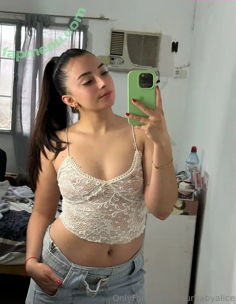itsurbabyalice nude photo #0112 (misslicibaby)