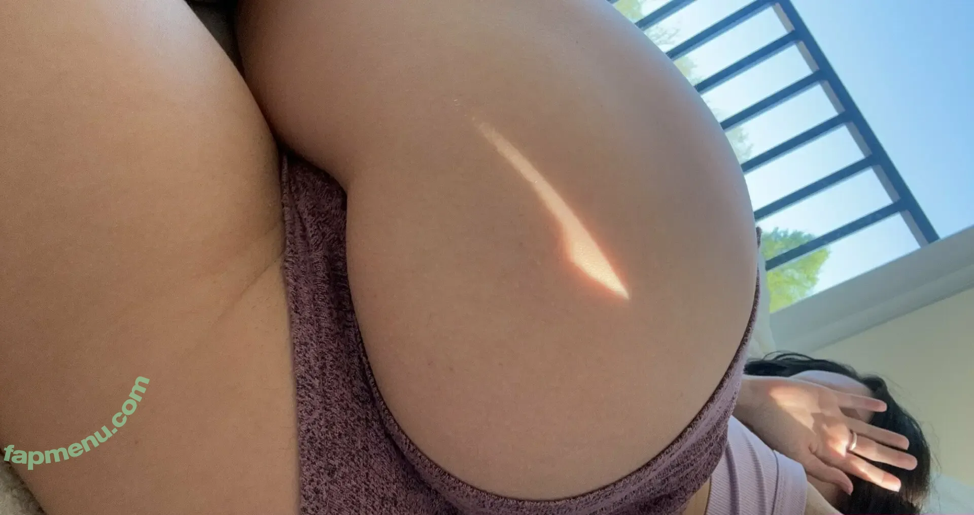 itsvalenciastorm nude photo #0013 (itsvalenciastorm)